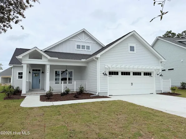 1242 Ocean Sands Drive, Southport, NC 28461