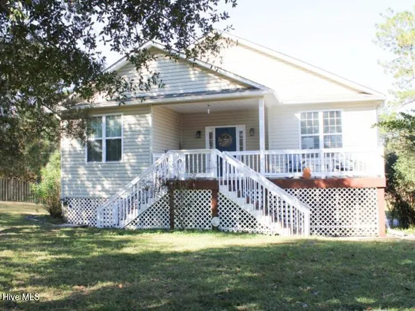1911 Gastonia Road, Southport, NC 28461