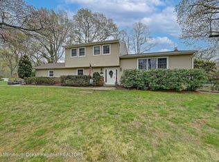 14 Roger Ave, Lincroft, NJ