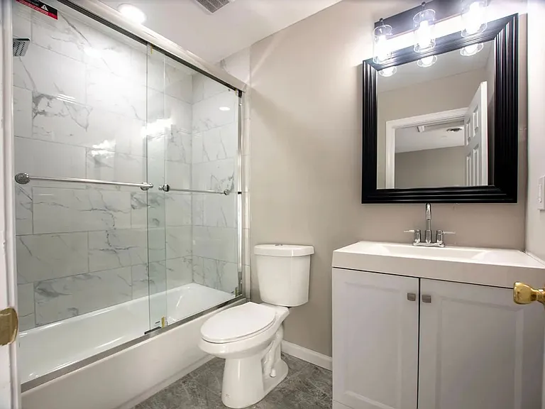 Oak Ave Apartments — Photo 5