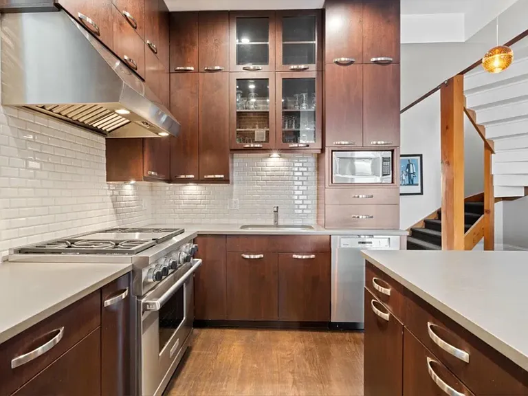 1121 W Drummond Pl #3 — Photo 10