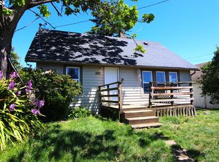 460 8th Ave, Coos Bay, OR 97420