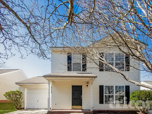 7043 Red Bud Cir, Charlotte, NC 28214
