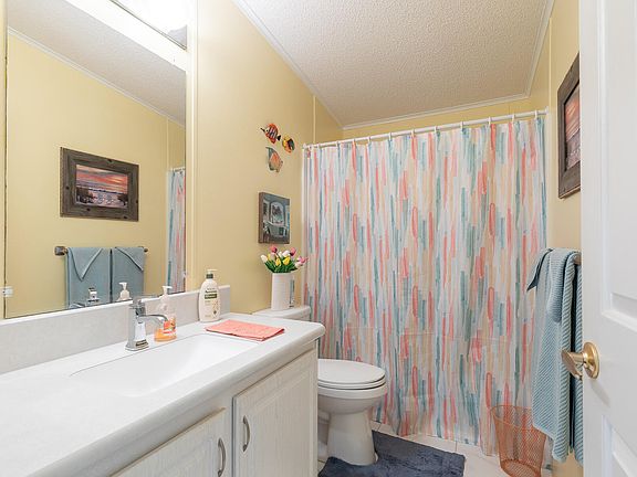 4th image of 7841 Meadowlark Lane