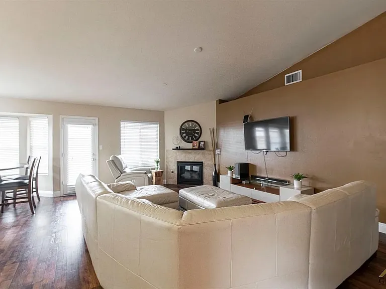 10825 Coronado Pointe Dr — Photo 7
