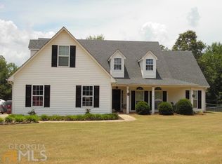 293 Liberty Bell Ln, Griffin, GA 30224