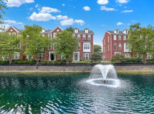 11779 Yale Dr, Carmel, IN 46032