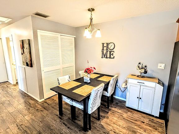 5th image of 2950 Clark Rd APT 212