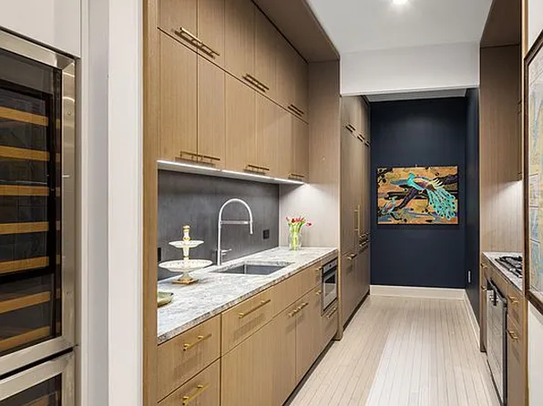 91 Leonard St #3H, New York, NY 10013