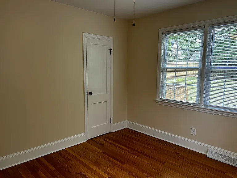 Bedroom #1.2