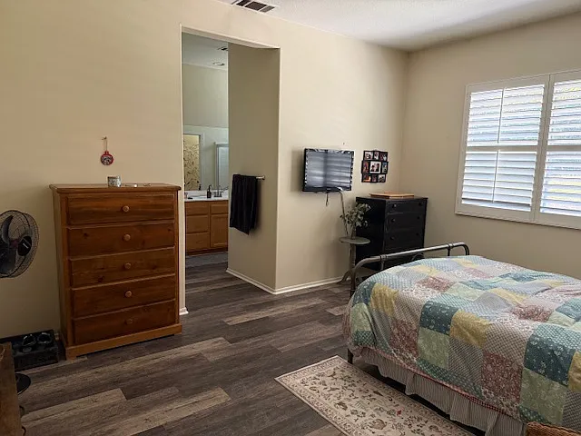 1540 Rose Arbor Ln — Photo 16