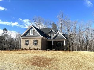 4029 Estate Dr, Lewisville, NC 27023