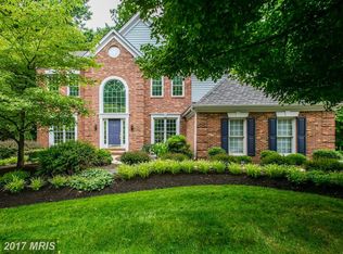 11910 Champion Lake Ct, Herndon, VA 20170