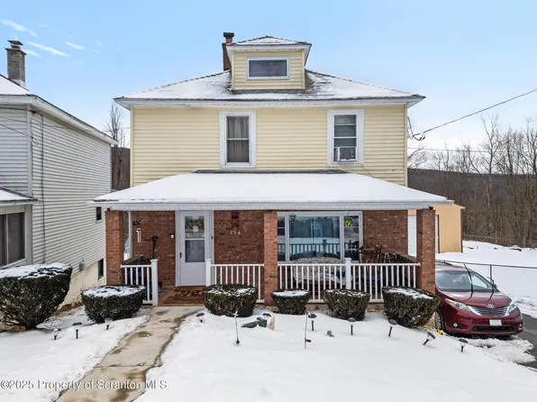 154 Jefferson St, Carbondale, PA 18407