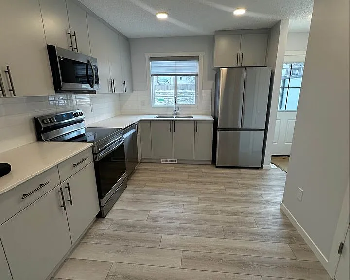 25 Secord Blvd NW — Photo 9