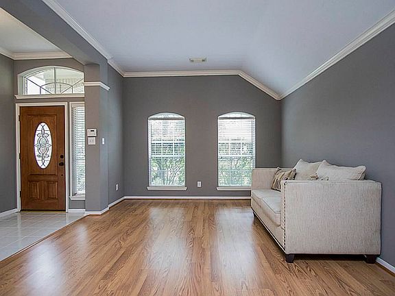 4th image of 13815 Carrington Ln
