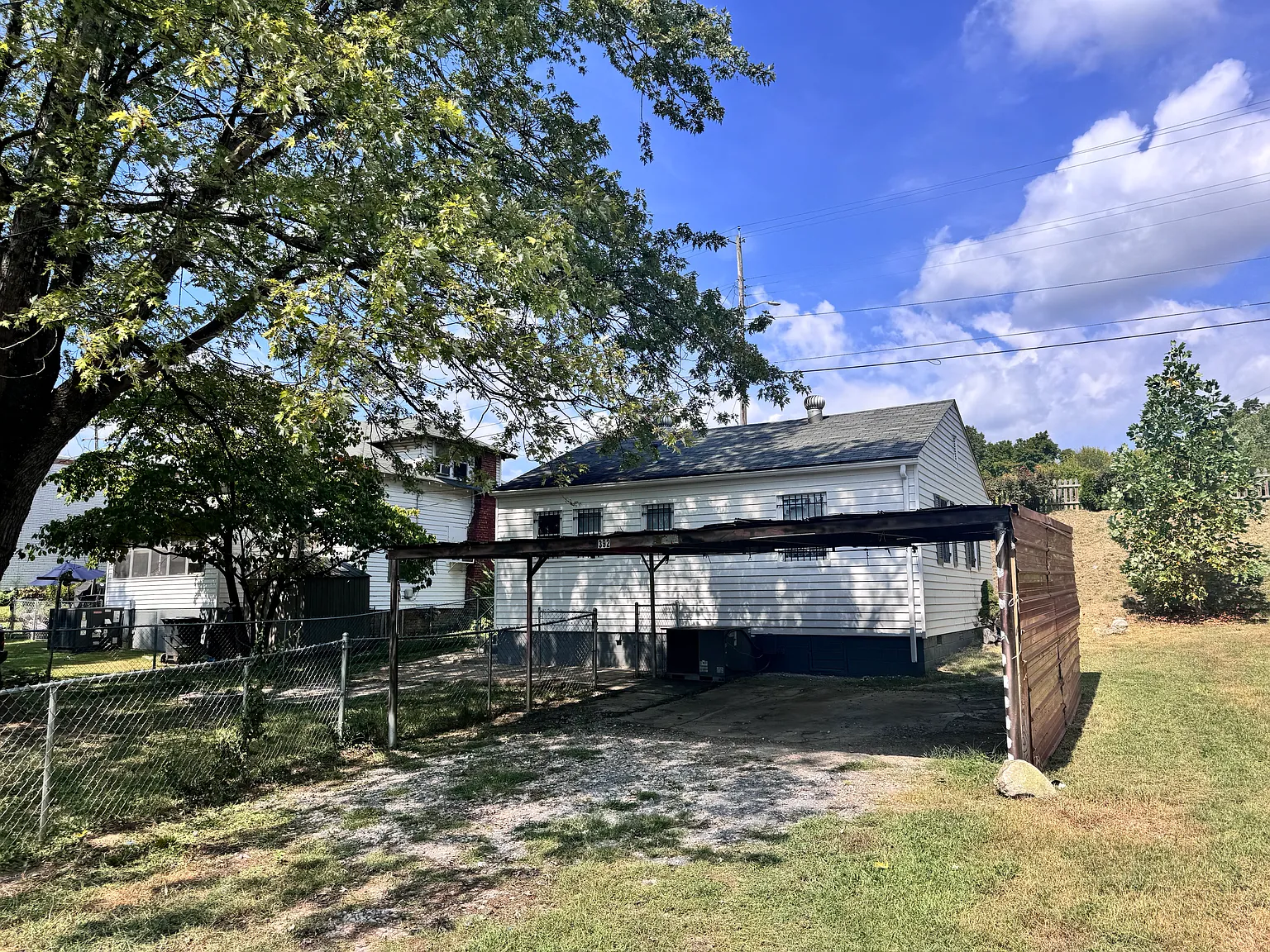 2 bed, 900 sqft, $1,800 — Photo 4