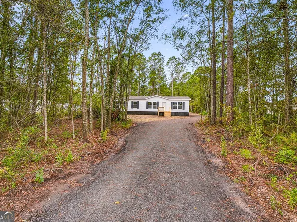 425 Emanuel Church Rd, Brunswick, GA 31523