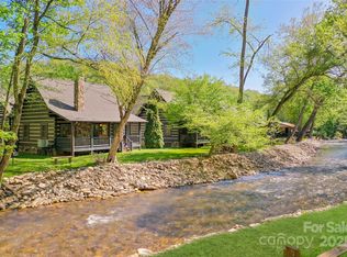 24 Rachels Cir, Maggie Valley, NC 28751