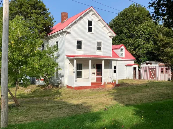 52 Church Street, Calais, ME 04619