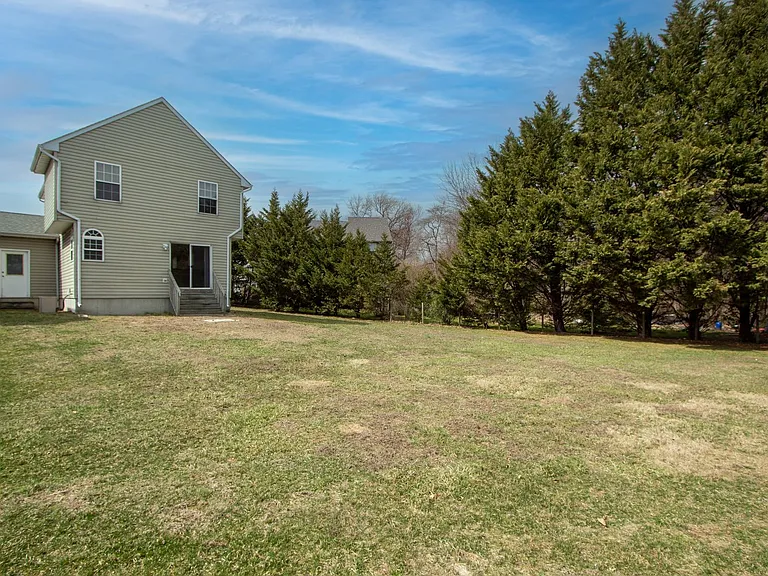 247 Academy Ln — Photo 4