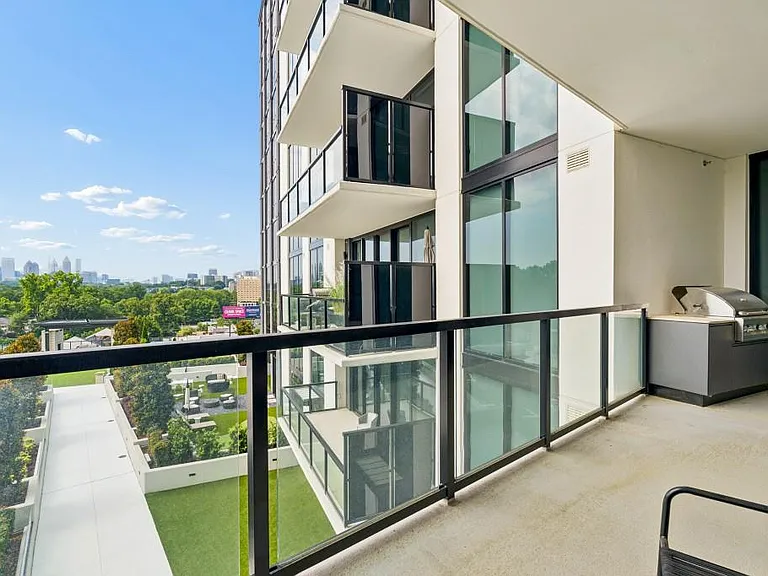 2425 Peachtree Rd NE #607 — Photo 20