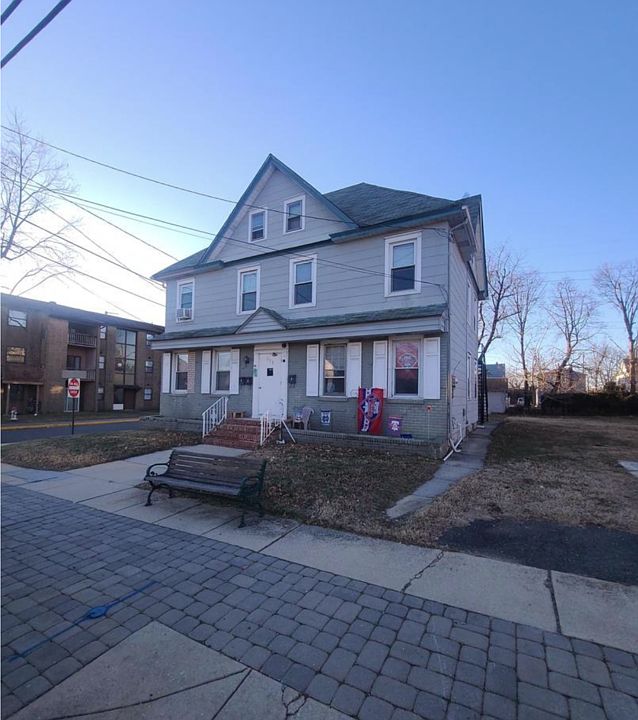 1st image of 230 Broadway Unit C