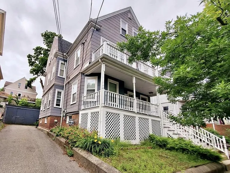 82 Ossipee Rd #B — Photo 1