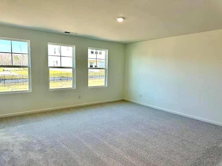 10040 Regal Dr — Photo 23