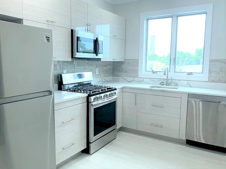 3222 John F Kennedy Blvd #2E — Photo 2