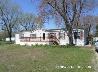613 E Cedar Ave, Leasburg, MO 65535