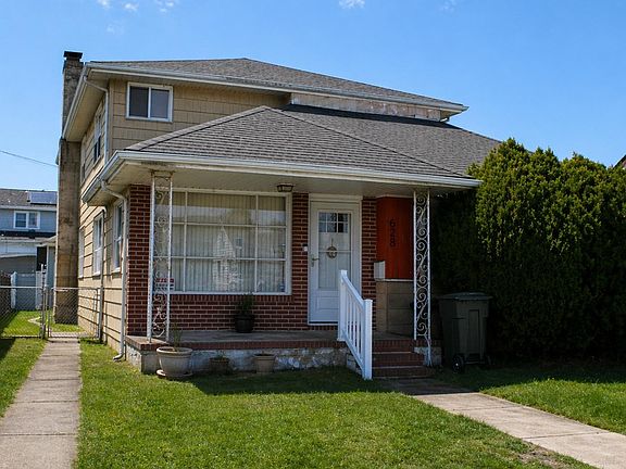 2nd image of 628 N Elberon Ave