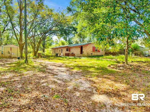7623 Old Shell Rd, Mobile, AL 36608
