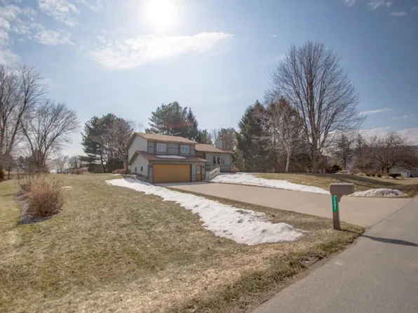 1331 VALLEY LANE, La Crescent, MN 55947