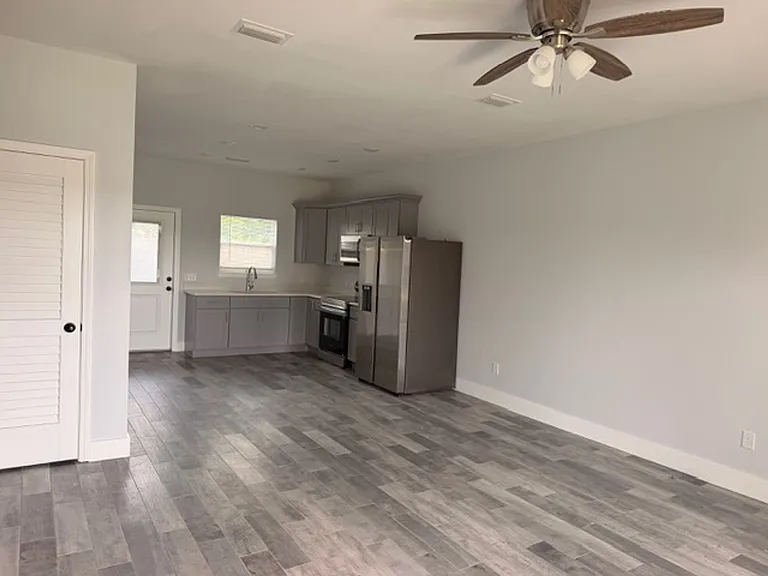 3628 E Orlando Rd — Photo 9