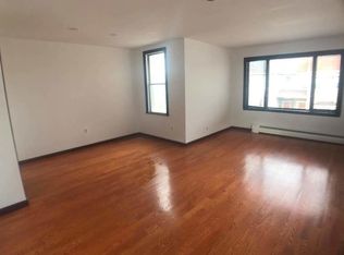 7010 68th Pl, Ridgewood, NY 11385