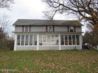304 Seebers Ln, Canajoharie, NY