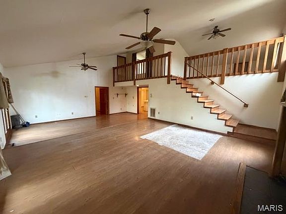 4th image of 169 Ridge Rd