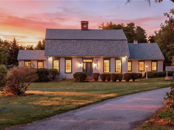 172 Old Plainfield Pike, Scituate, RI 02825