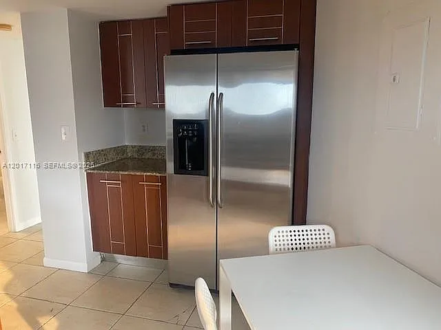 2 bed, 1302 sqft, $2,920 — Photo 4