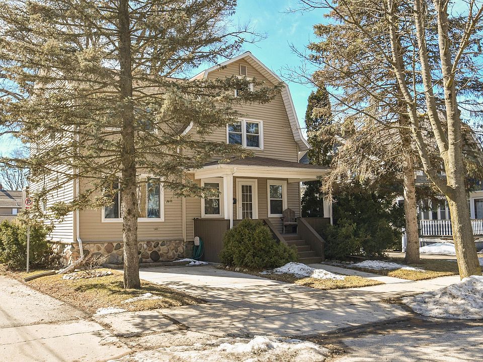 1st image of 115 Harrison Ave