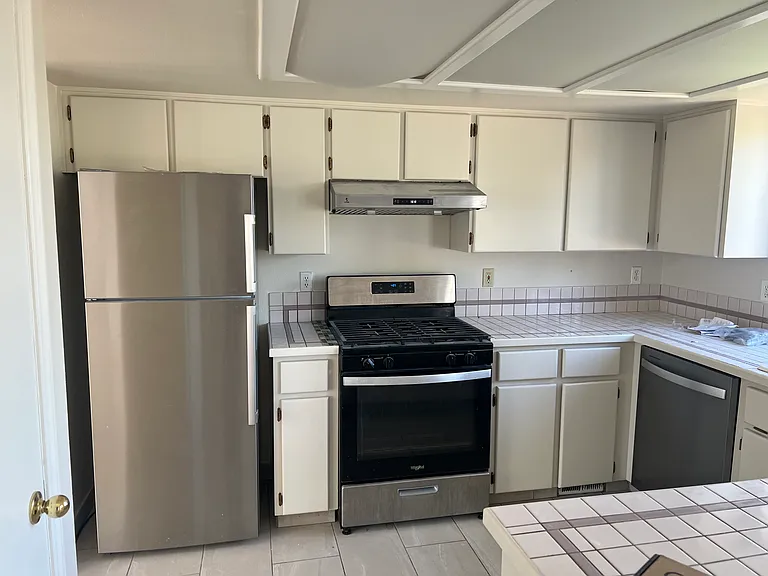 1004 SE 123rd Ave — Photo 10