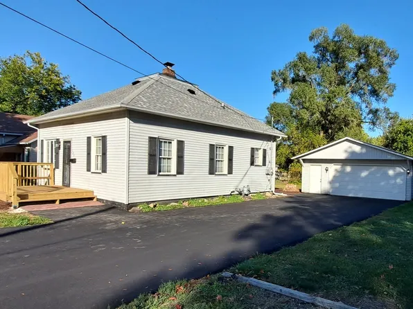 122 Portland Ave, Oglesby, IL 61348