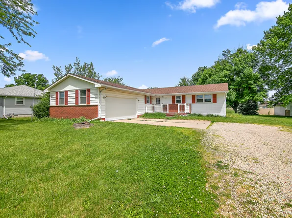 1572 Cardinal Dr, Bourbonnais, IL 60914