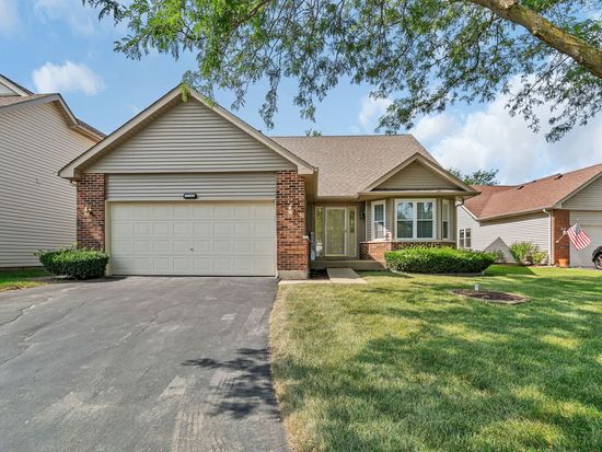13472 S Redberry Cir, Plainfield, IL 60544