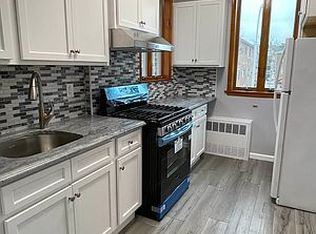 128 Bay 28 St #1, Brooklyn, NY 11214