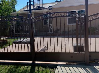 7049 Yarmouth Ave, Reseda, CA 91335