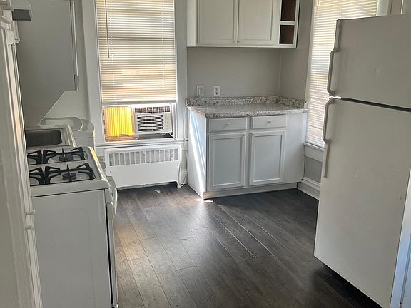 4th image of 220 Sandpiper Dr APT 2