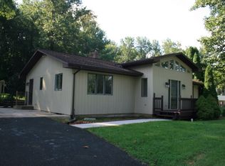 10396 Old Forge Rd, Waynesboro, PA 17268