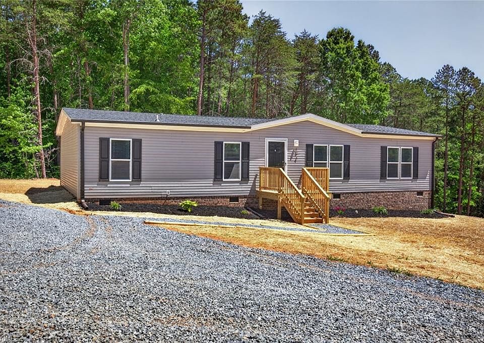 1st image of 194 Harvick Ln
